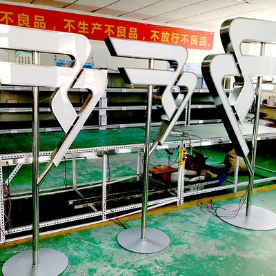 SMD5050 بقيادة الاكريليك 3D رسالة تسجيل قائمة بذاتها 50000 ساعة العمل