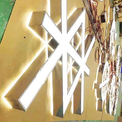 الفولاذ المقاوم للصدأ الشعار العملاق تضيء رسائل علامات للأحداث CE ROHS