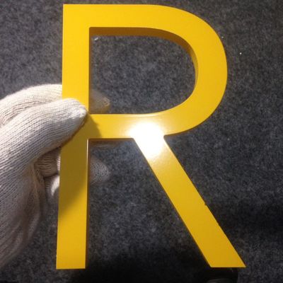 15mm 3d كريستال أكريليك علامة حرف uv مطبوعة شعار غير سامة