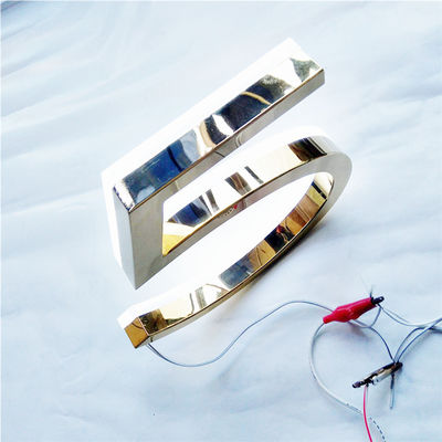 عالية السطوع الذهب فرشاة البيت رقم تسجيل الليزر قطع CE بنفايات