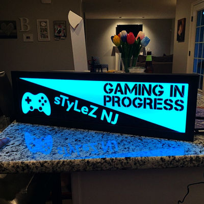 CE ROHS جدار جبل ضوء مربع لافتات بقيادة البيرة بار Shopfront لافتة