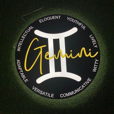 ROHS UL Retail Shop Light Box Signage 3D إعلان داخلي