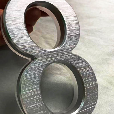 لافتة حروف بإضاءة خلفية أكريليك ثلاثية الأبعاد للإعلان باللون الأسود سمك 12 سم