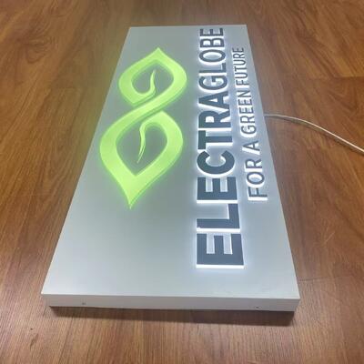 50000 ساعة حياة خطوط قناة LED مع إمدادات الطاقة المتوسطة تقدم الإضاءة وأداء الإشارات التجارية على المدى الطويل