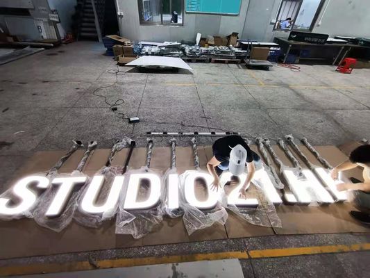 الاكريليك سقف جبل 3D رسالة معدنية علامات الطلاء الأسود للجدار